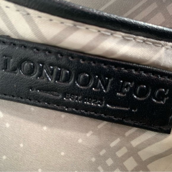 Black London Fog Shoulder Bag - Picture 8 of 9